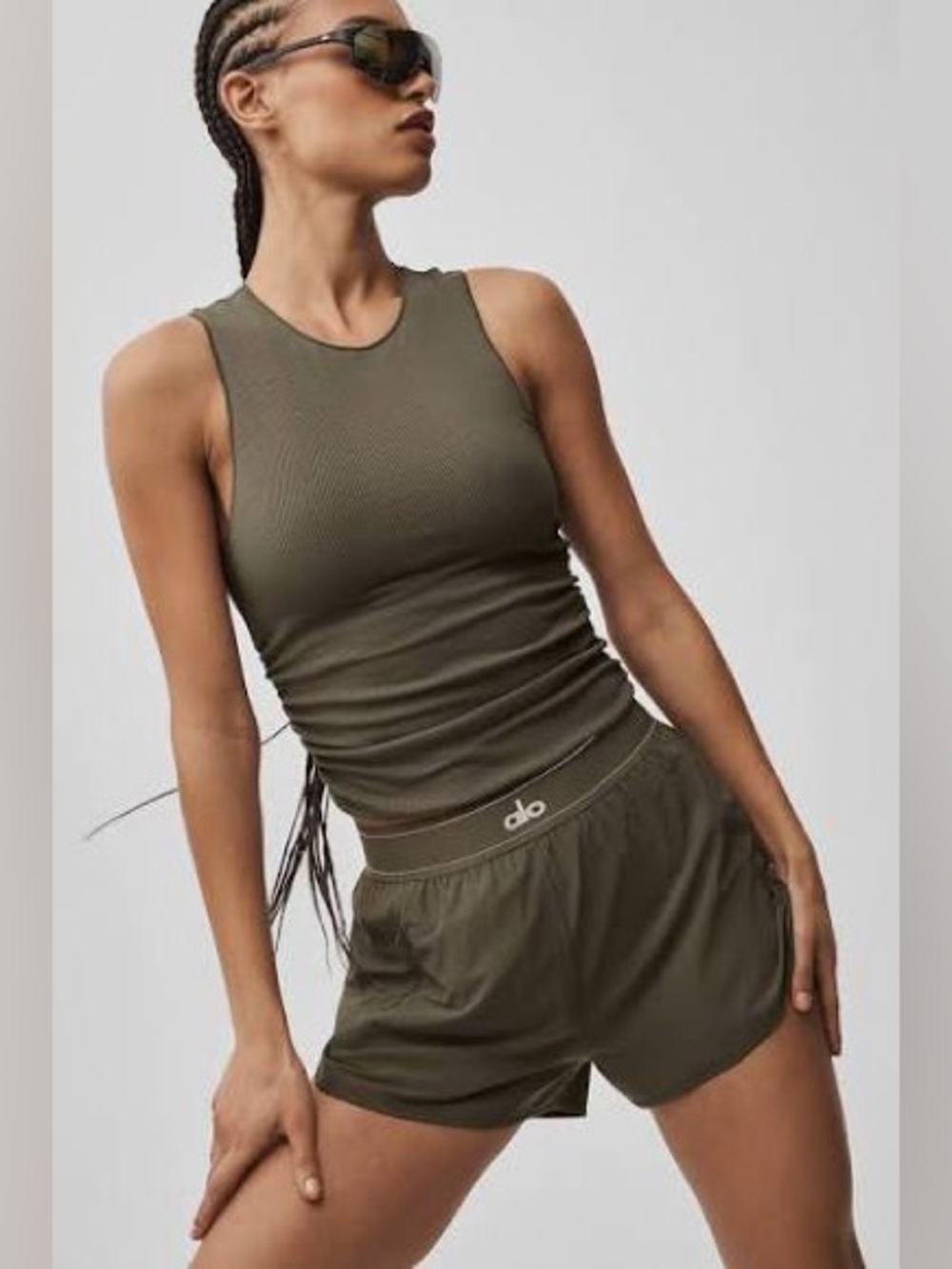 ALO Yoga Ribbed En Pointe Tank